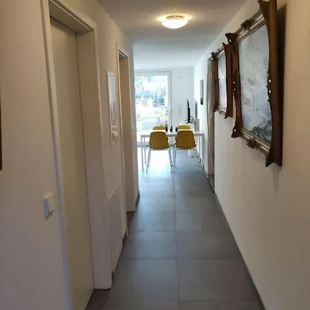 Ruhige 2-zimmer In Zentraler Taunus Lage *