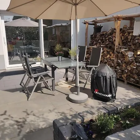 Ruhige 2-zimmer In Zentraler Taunus Lage Apartman *