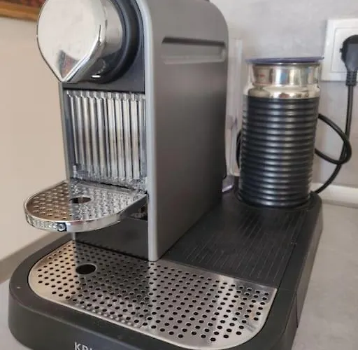 Ruhige 2-zimmer In Zentraler Taunus Lage Apartman *