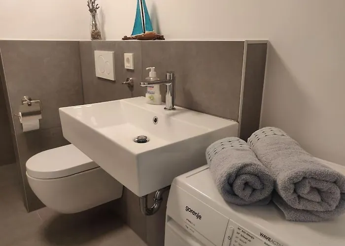 Ruhige 2-zimmer In Zentraler Taunus Lage Apartman *